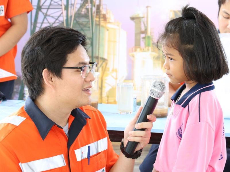 Science-Math Day at Chumchun Nikom Tubkwang Songkroe 1 School