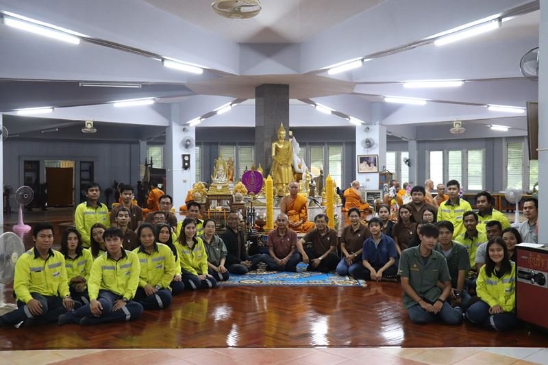 CMAN Offered the Lent Candle for Bhodhisat Cave Temple